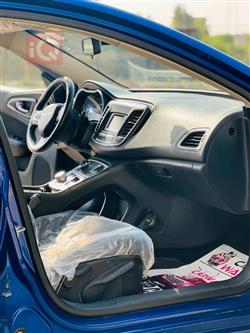 کرایسلەر 200